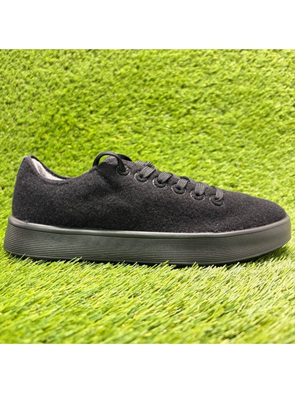 Allbirds Wool Cruiser Women Size 8 Natural Black Athletic Walking Shoes Sneakers